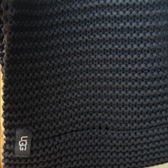 UGG Dark Knit Scarf - Picture 1 of 5
